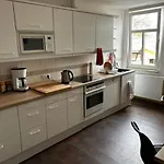 3 Mit 5 Zimmern Kueche 2 Baeder * アルンシュタット