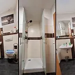 アパート 3 Mit 5 Zimmern Kueche 2 Baeder *