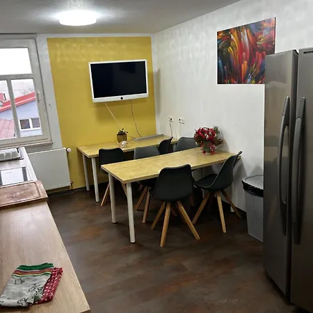 3 Mit 5 Zimmern Kueche 2 Baeder Apartment *