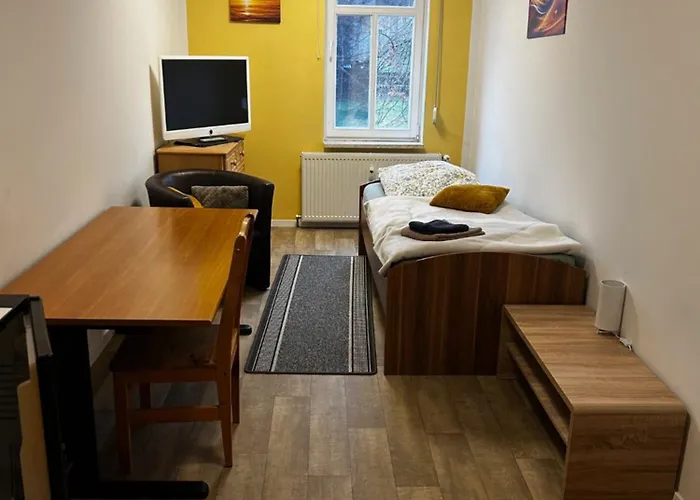 3 Mit 5 Zimmern Kueche 2 Baeder Arnstadt